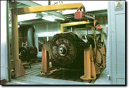 Sound proof cabin: motor anchoring base and connection to terminal blocks